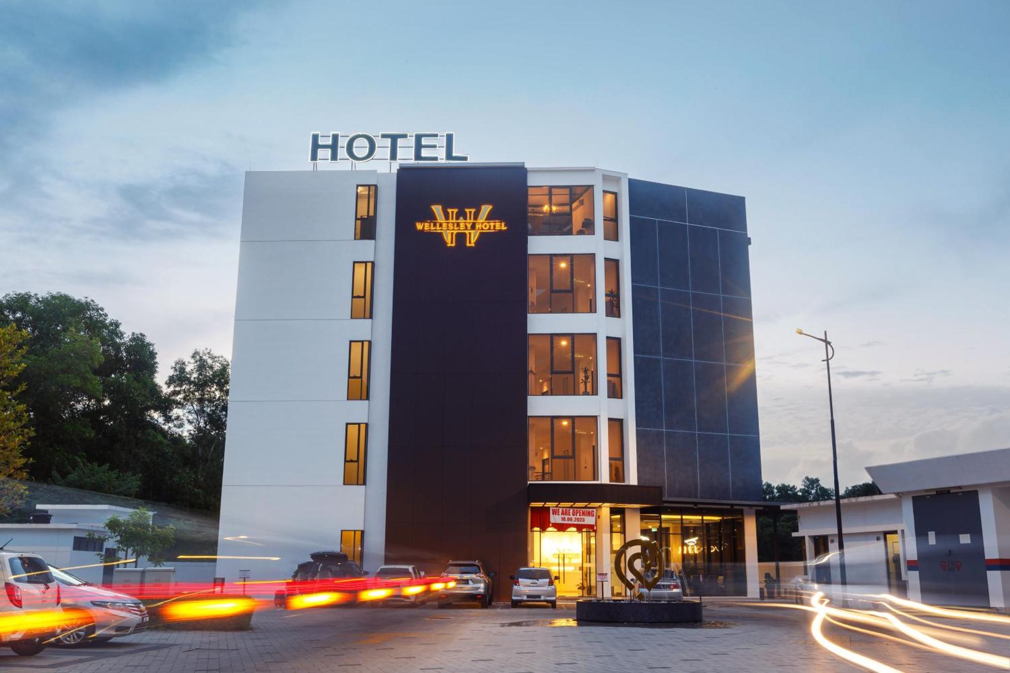 Wellesley Hotel Simpang Ampat  Exterior photo
