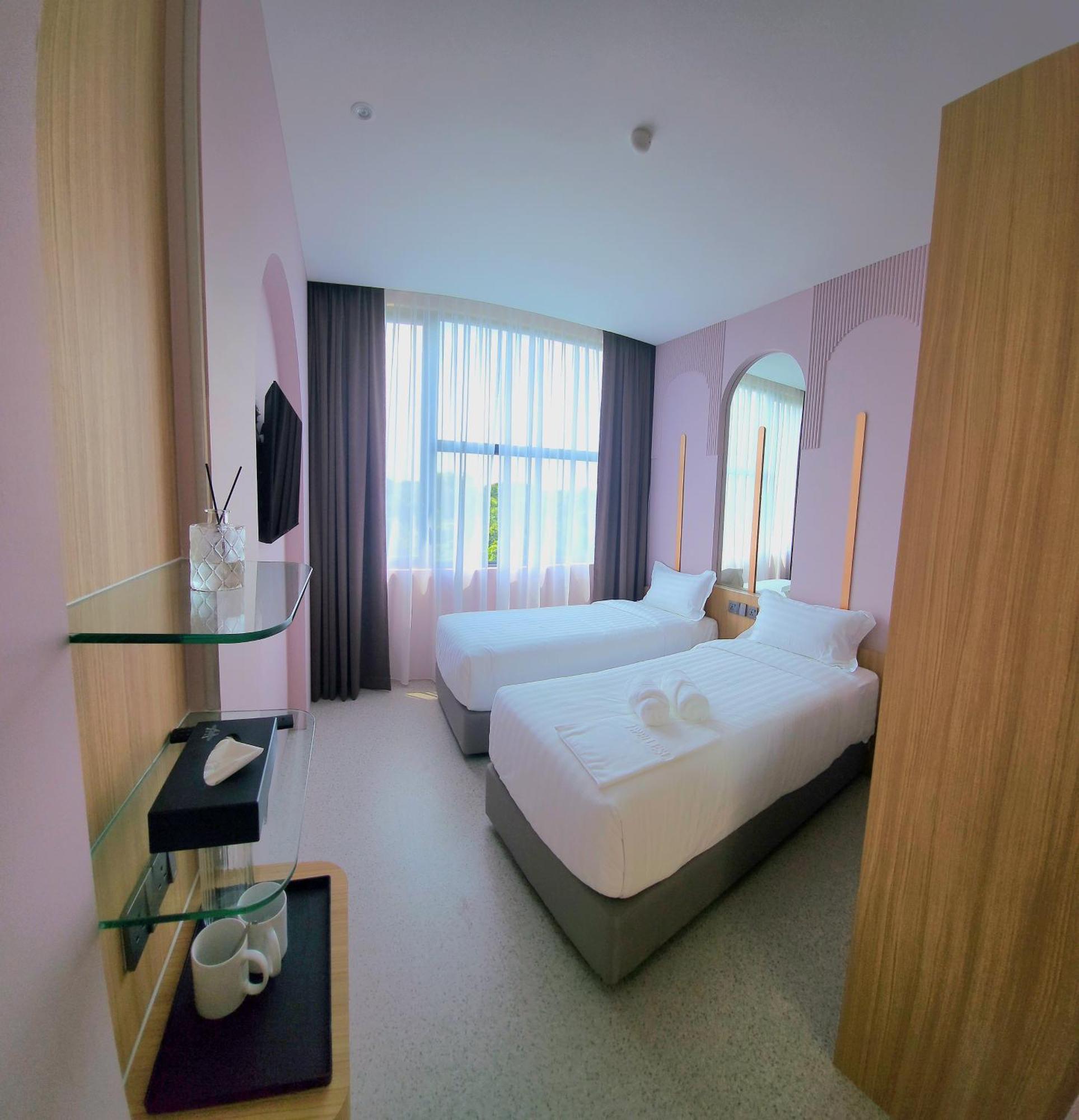 Wellesley Hotel Simpang Ampat  Exterior photo